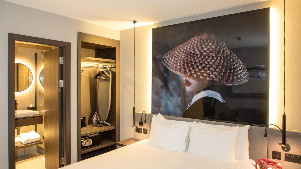 Radisson Red London Greenwich The O2 Екстериор снимка